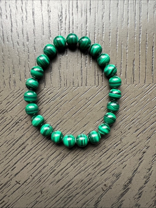 Jewelry - Malachite bracelet 8mm SIZR 6.5’